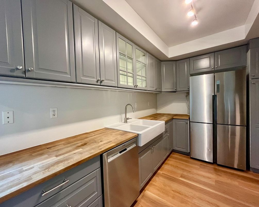 Interior, Kitchen, Stainless Steel Appliances, Wood Texture Flooring