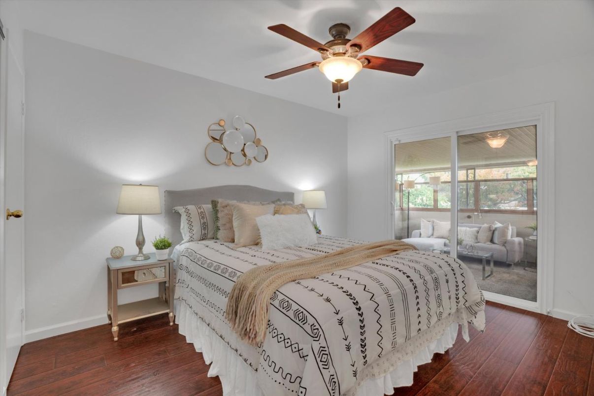 Bedroom, Interior, Wood Texture Flooring