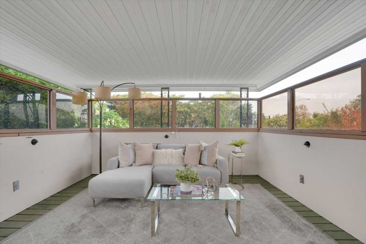 Interior, Living room, Sun Room