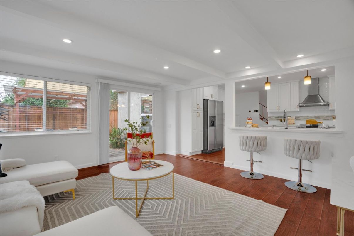 Interior, Kitchen, Living room, Pendant Lights, Recessed Lighting, Stainless Steel Appliances, Wood Texture Flooring