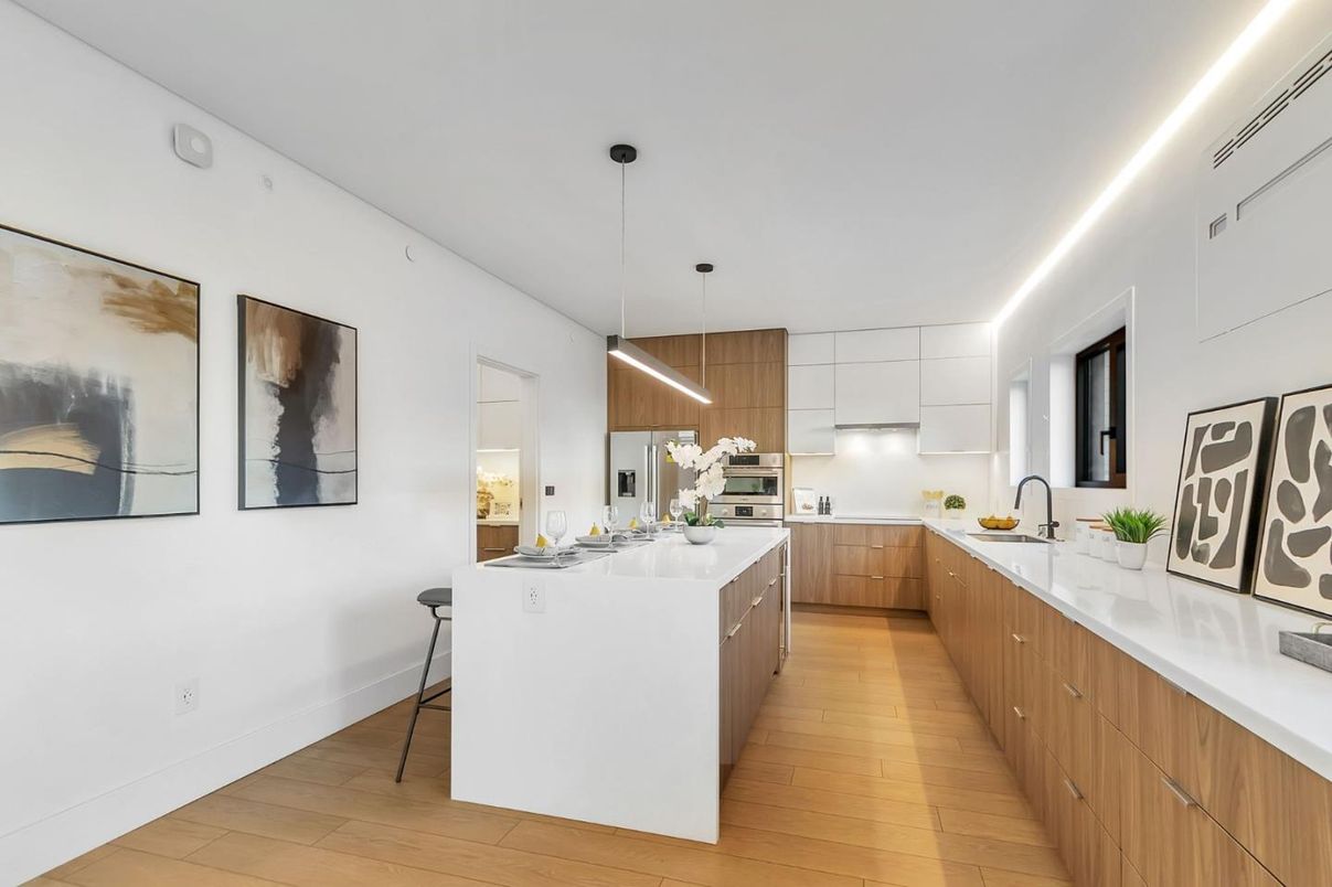 Interior, Kitchen, Pendant Lights, Wood Texture Flooring