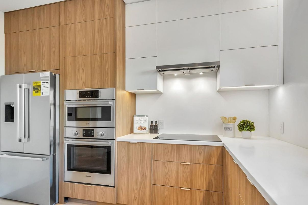 Interior, Kitchen, Stainless Steel Appliances