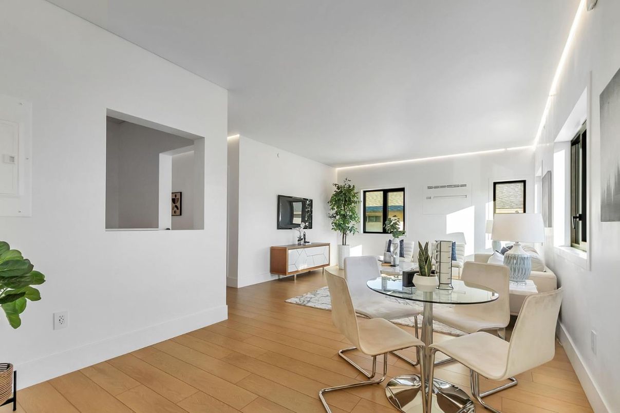 Dining room, Interior, Wood Texture Flooring