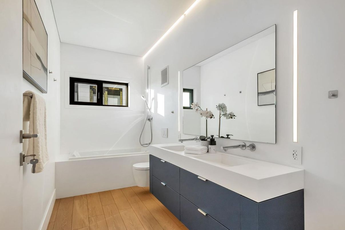 Bathroom, Dual Sink Vanities, Interior, Wood Texture Flooring