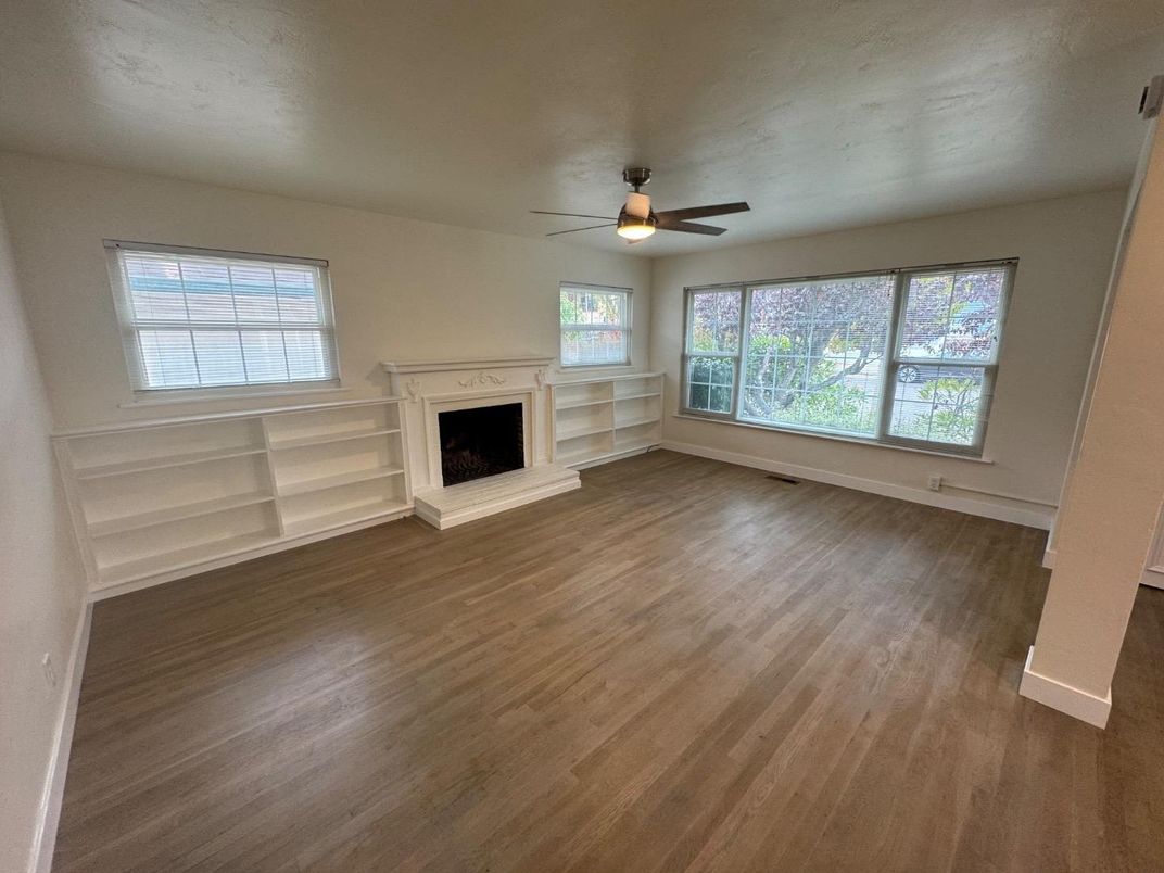 Empty room, Fireplace, Interior, Wood Texture Flooring