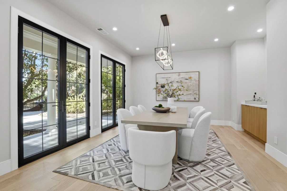 Dining room, Interior, Pendant Lights, Recessed Lighting, Wood Texture Flooring