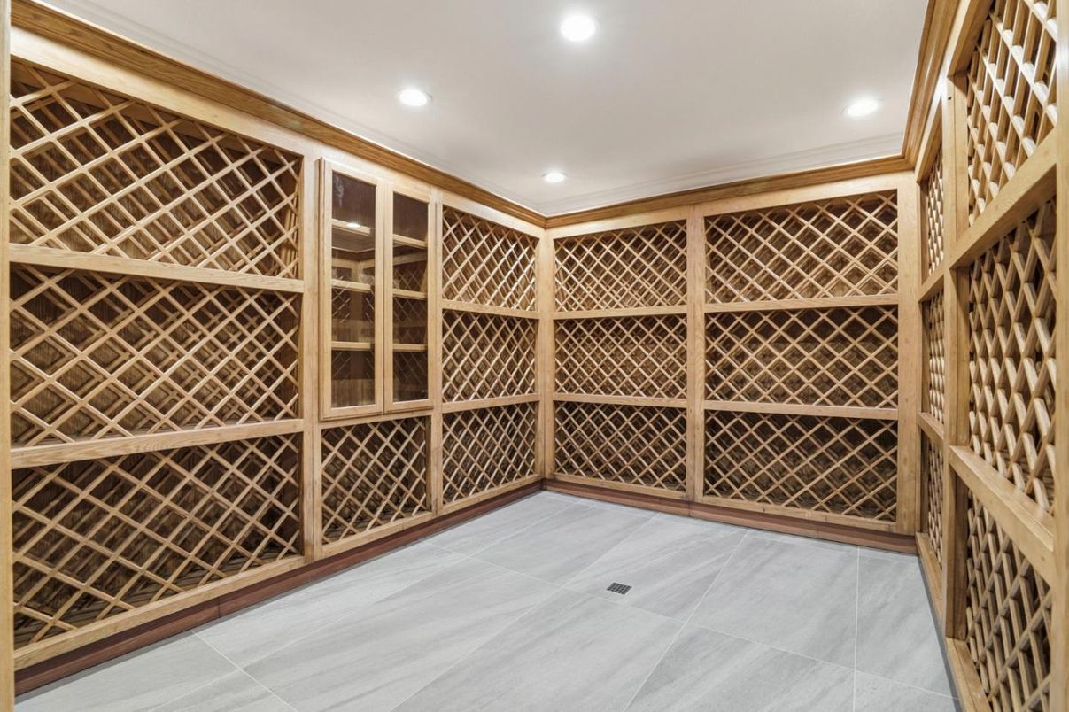Interior, Recessed Lighting, Wine Storage