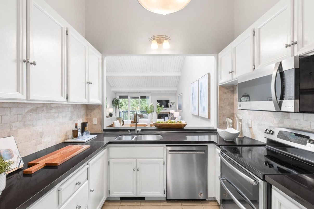 Interior, Kitchen, Stainless Steel Appliances