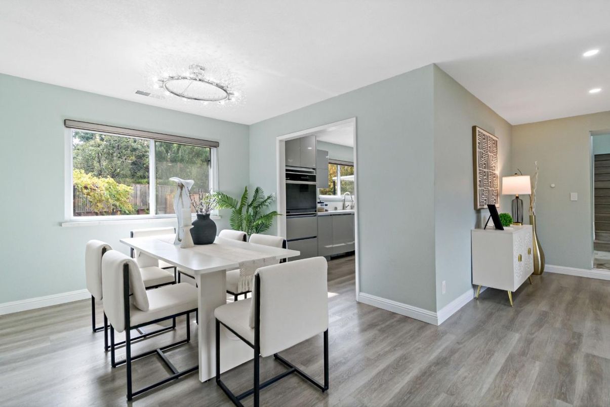Dining room, Interior, Recessed Lighting, Wood Texture Flooring