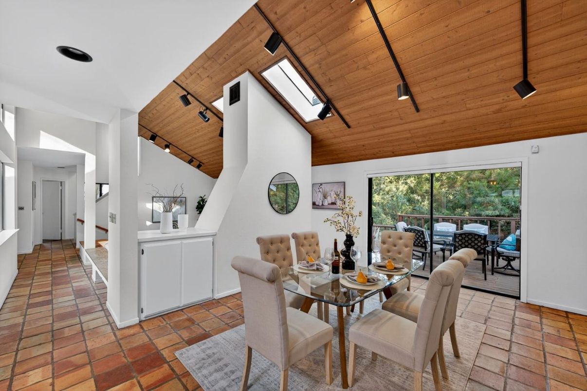 Dining room, Interior, Wooden Ceilings