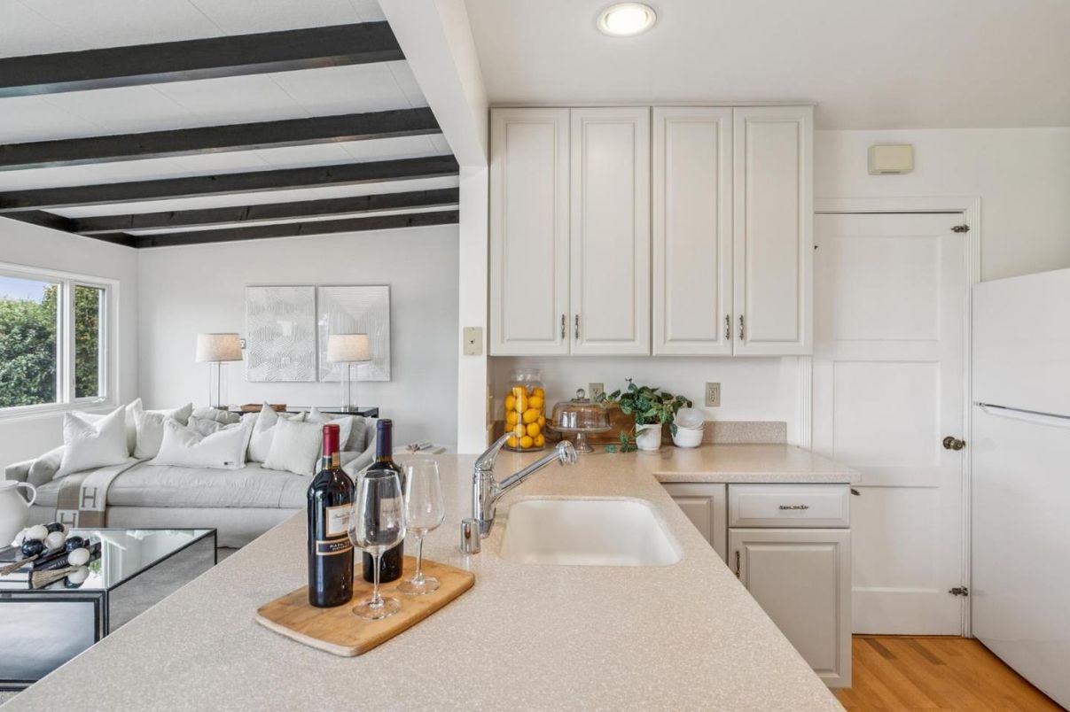 Interior, Kitchen, Living room, Recessed Lighting, Wooden Beams, Wood Texture Flooring