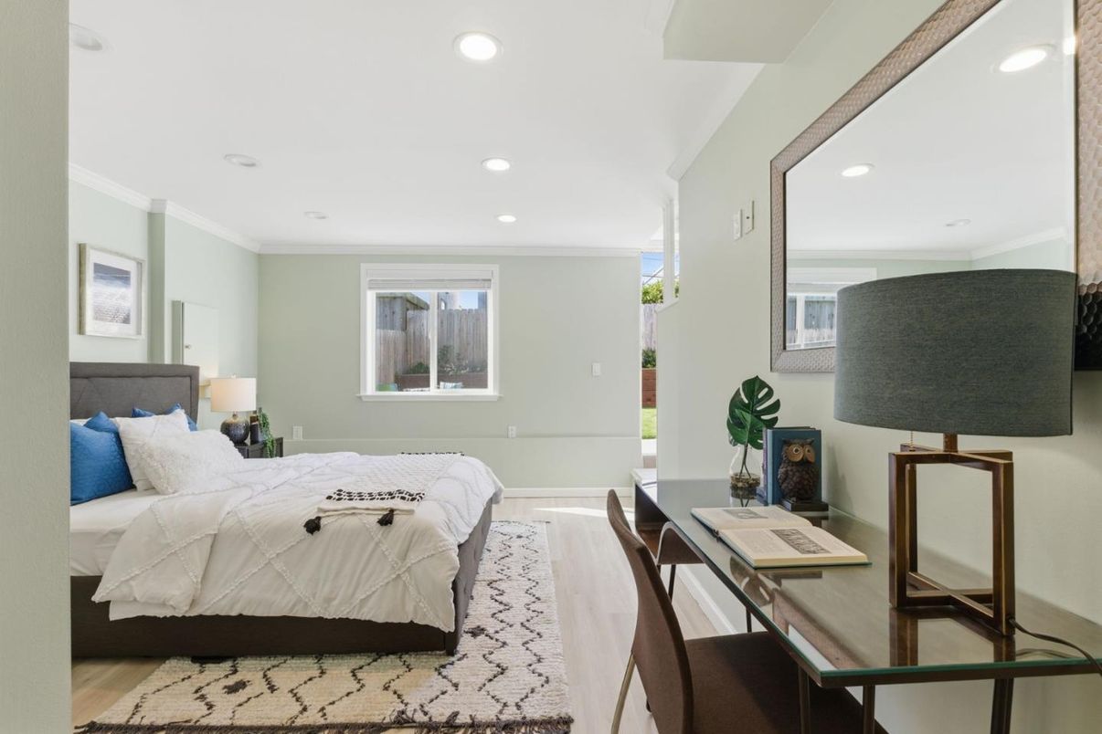 Bedroom, Interior, Recessed Lighting