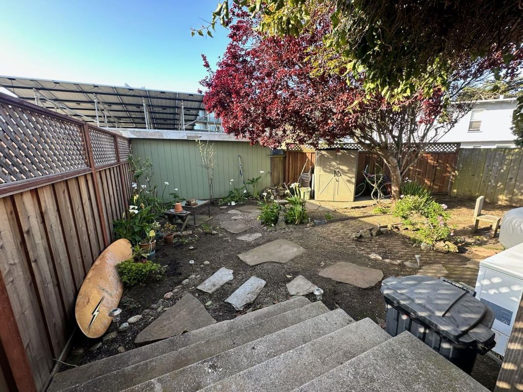 DE Listing image placeholder