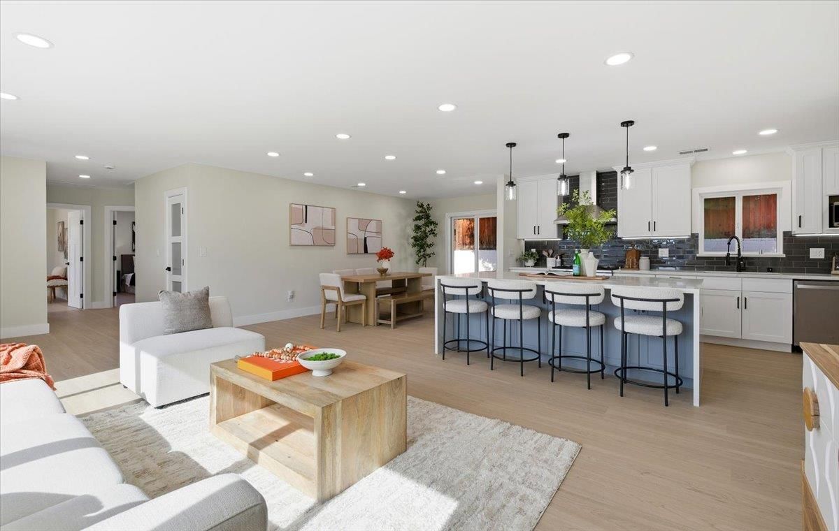 Dining room, Interior, Kitchen, Living room, Pendant Lights, Recessed Lighting, Stainless Steel Appliances, Wood Texture Flooring