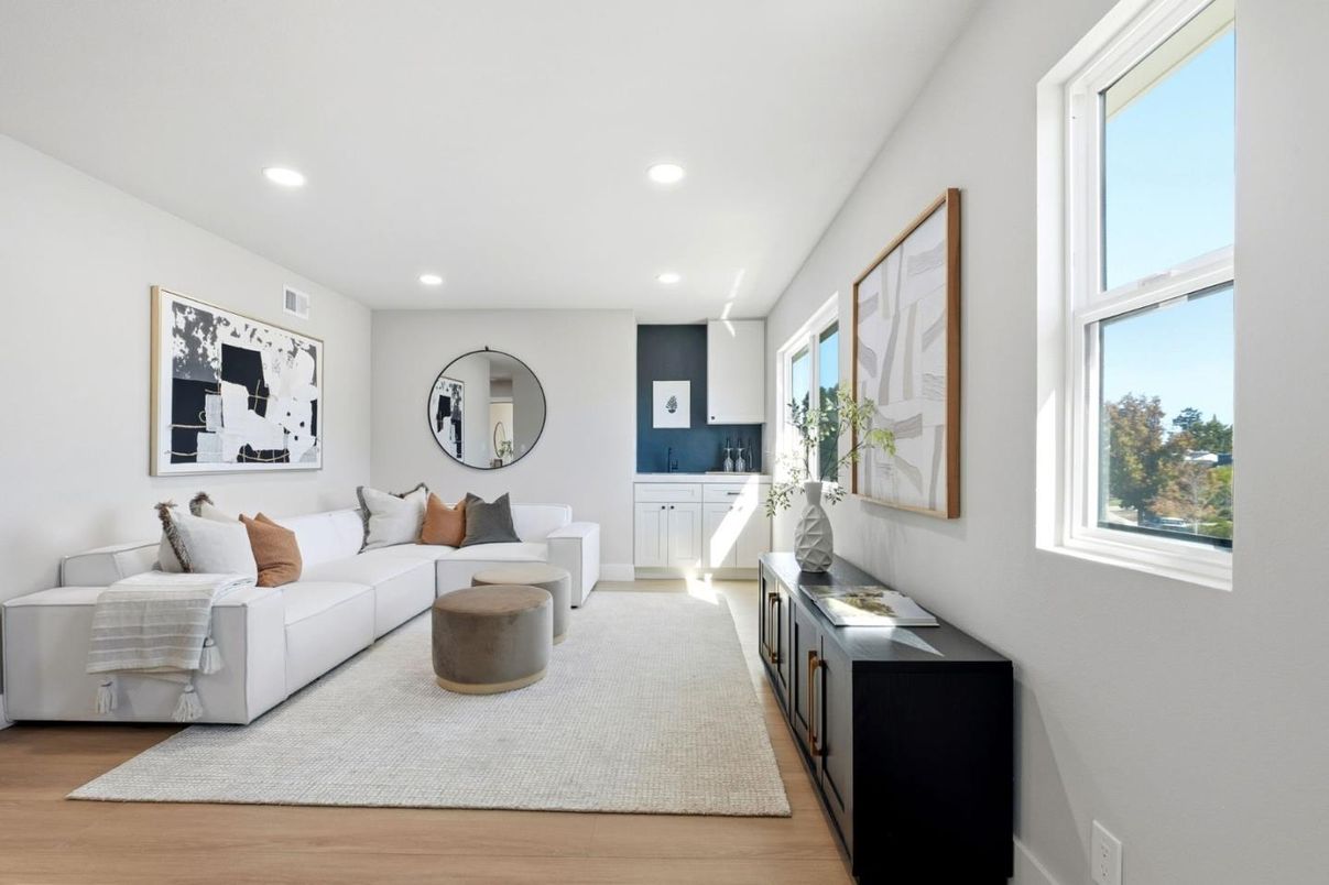 Interior, Living room, Recessed Lighting, Wood Texture Flooring