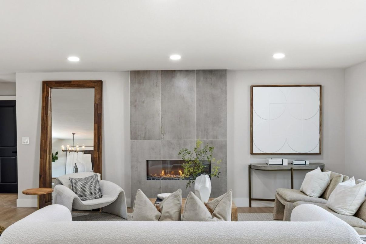 Chandelier, Fireplace, Interior, Living room, Recessed Lighting, Wood Texture Flooring