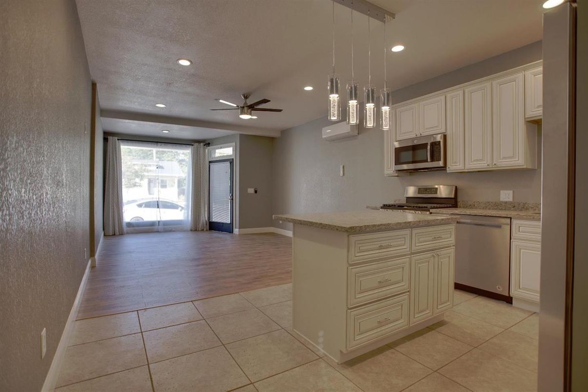 Interior, Kitchen, Pendant Lights, Recessed Lighting