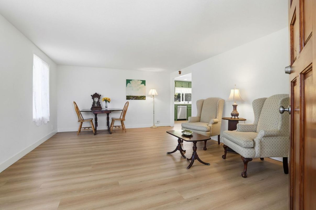 Dining room, Interior, Wood Texture Flooring