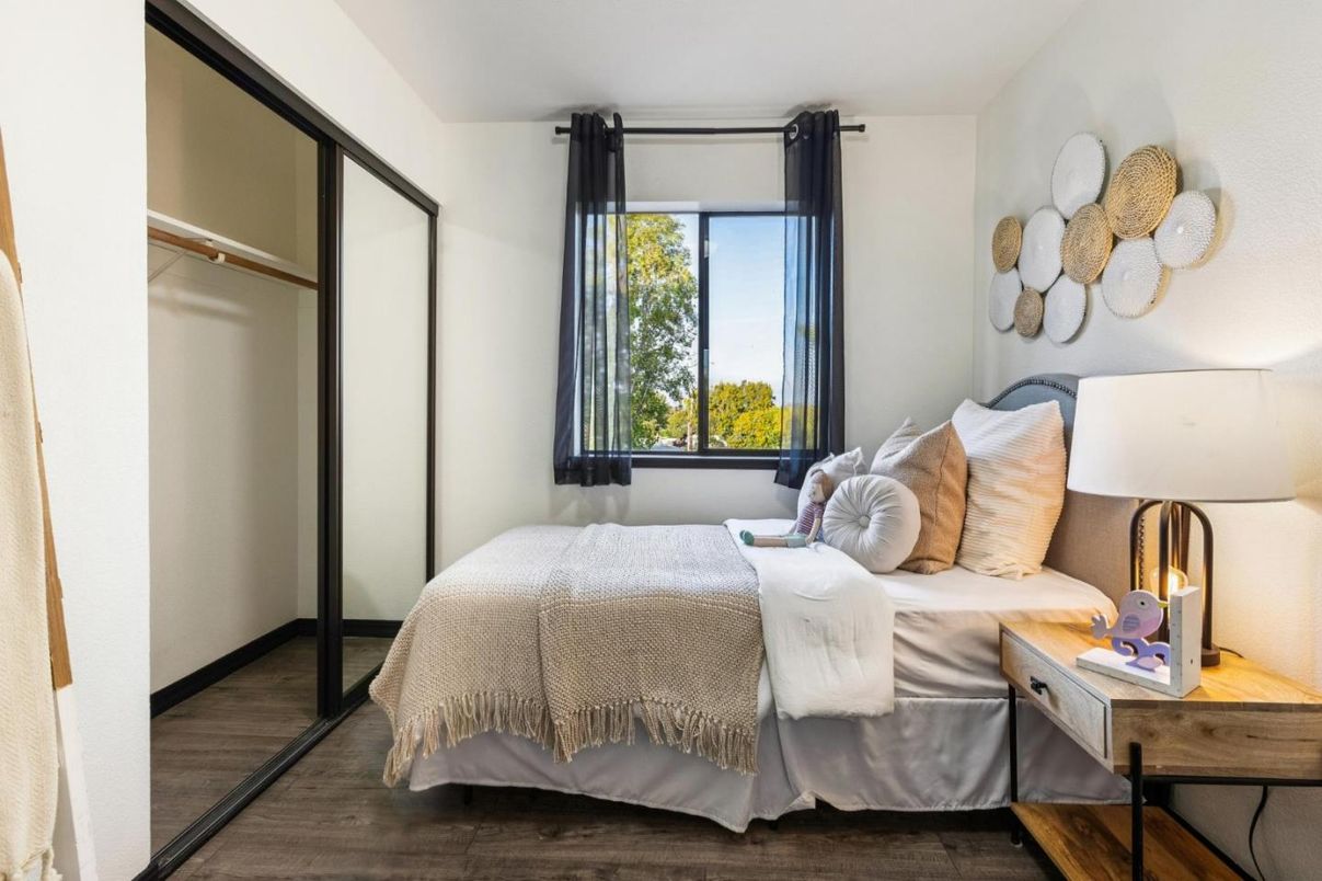 Bedroom, Interior, Wood Texture Flooring