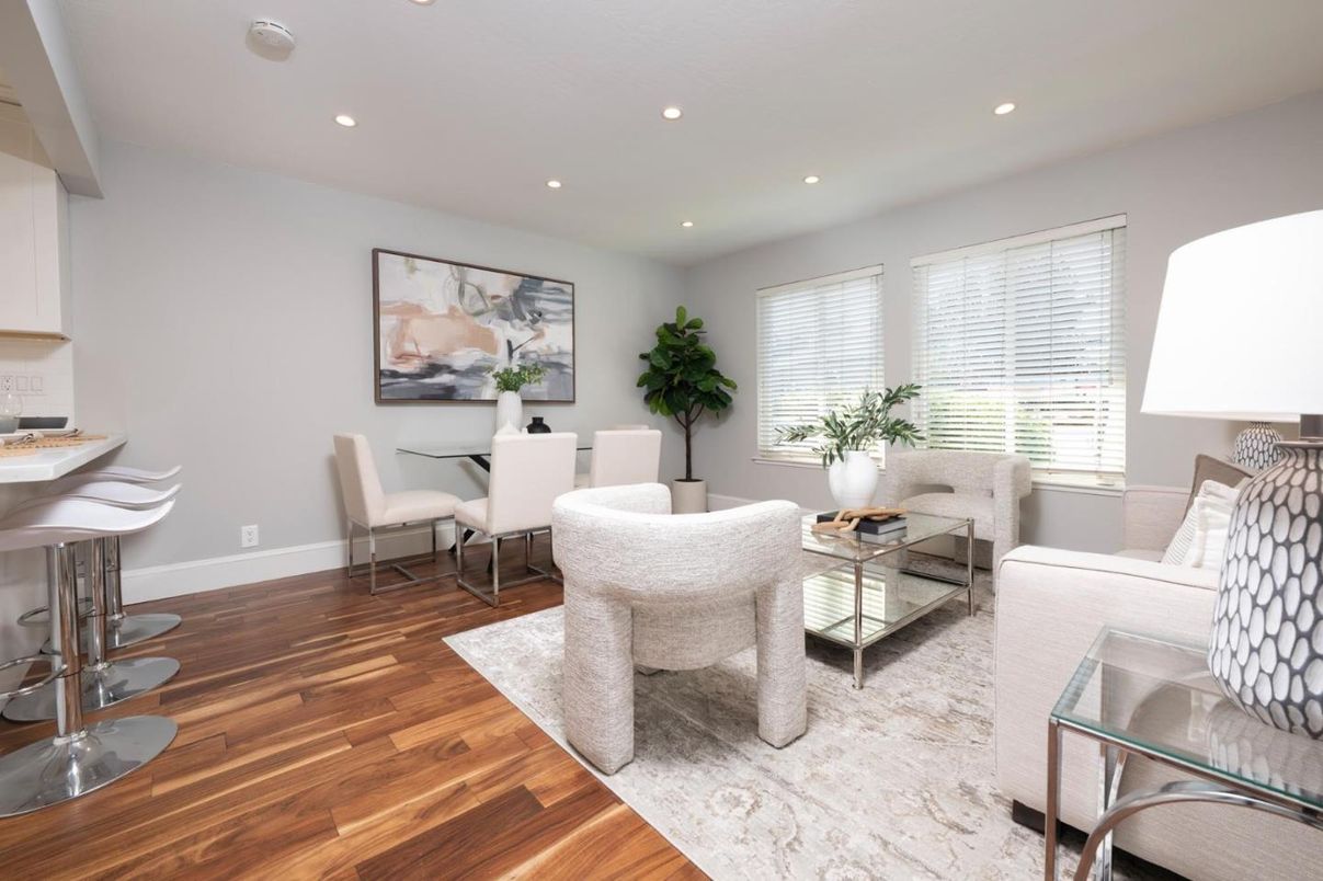 Dining room, Interior, Living room, Recessed Lighting, Wood Texture Flooring