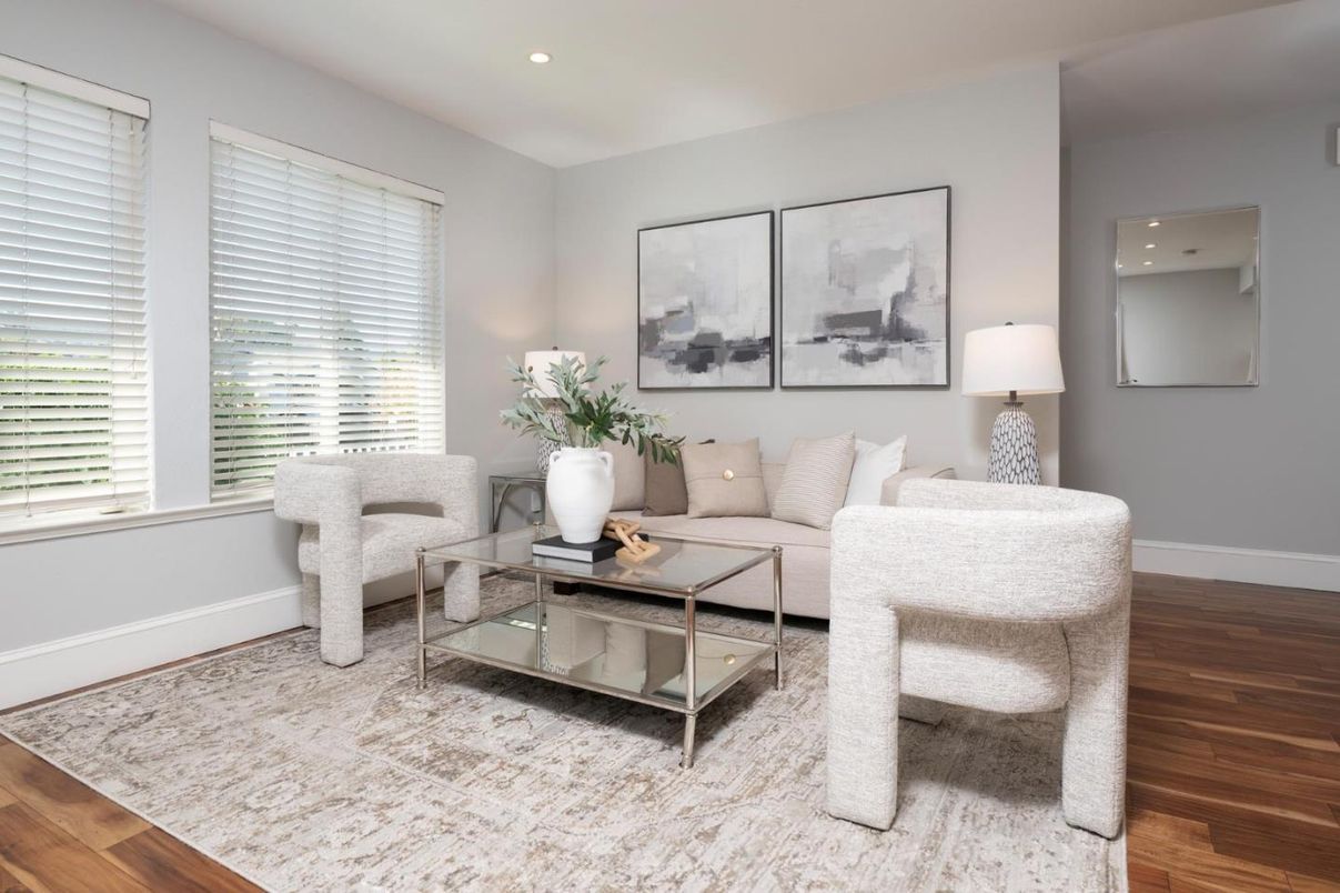 Interior, Living room, Recessed Lighting, Wood Texture Flooring