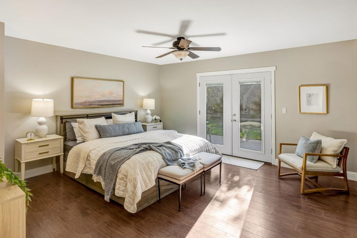 Bedroom, Interior, Wood Texture Flooring