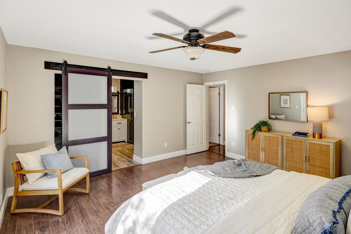 Bedroom, Interior, Wood Texture Flooring