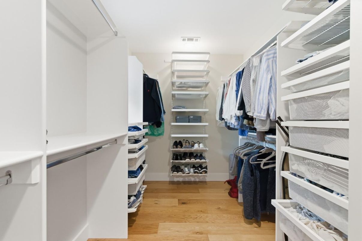 Interior, Walk-in Closets, Wood Texture Flooring