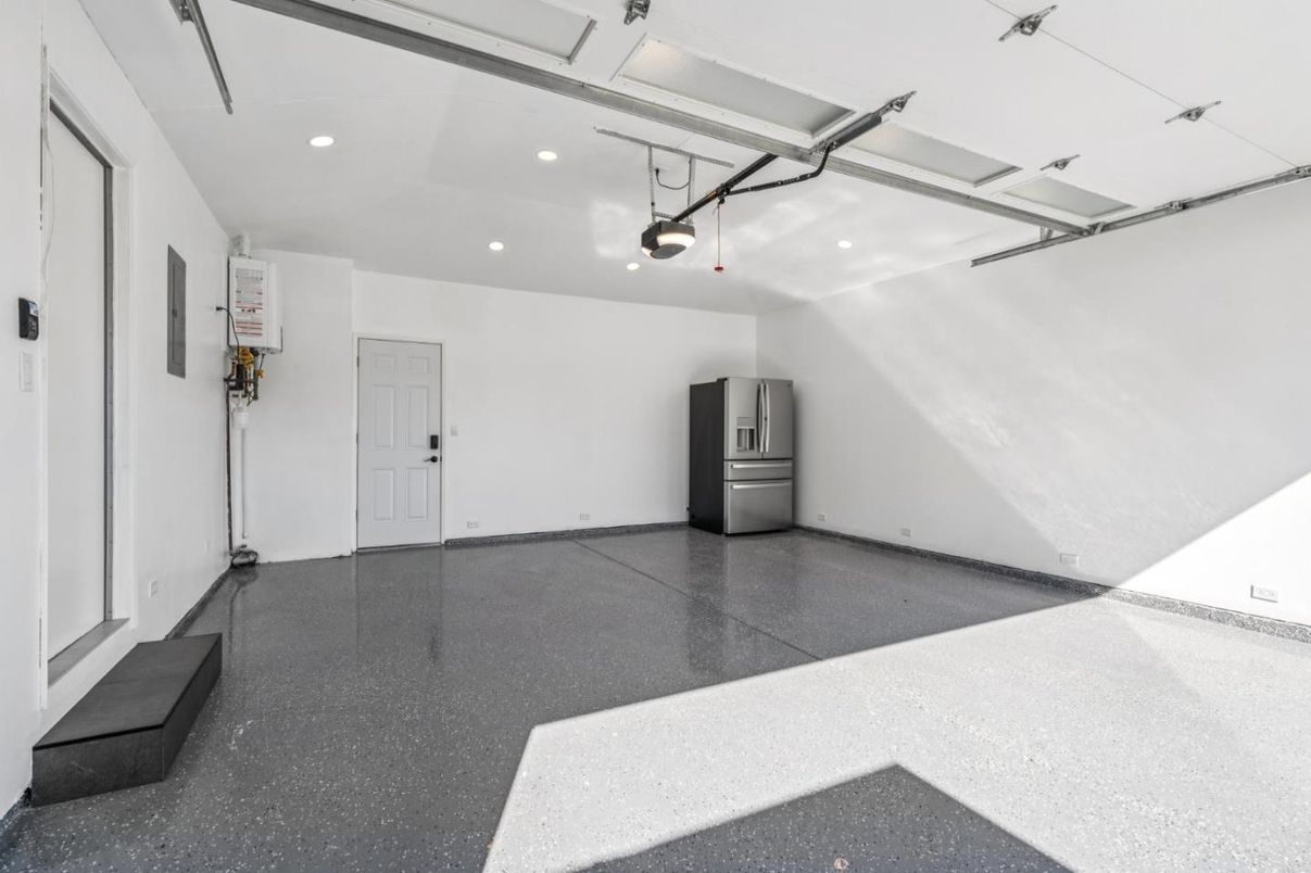 Garage, Interior, Recessed Lighting