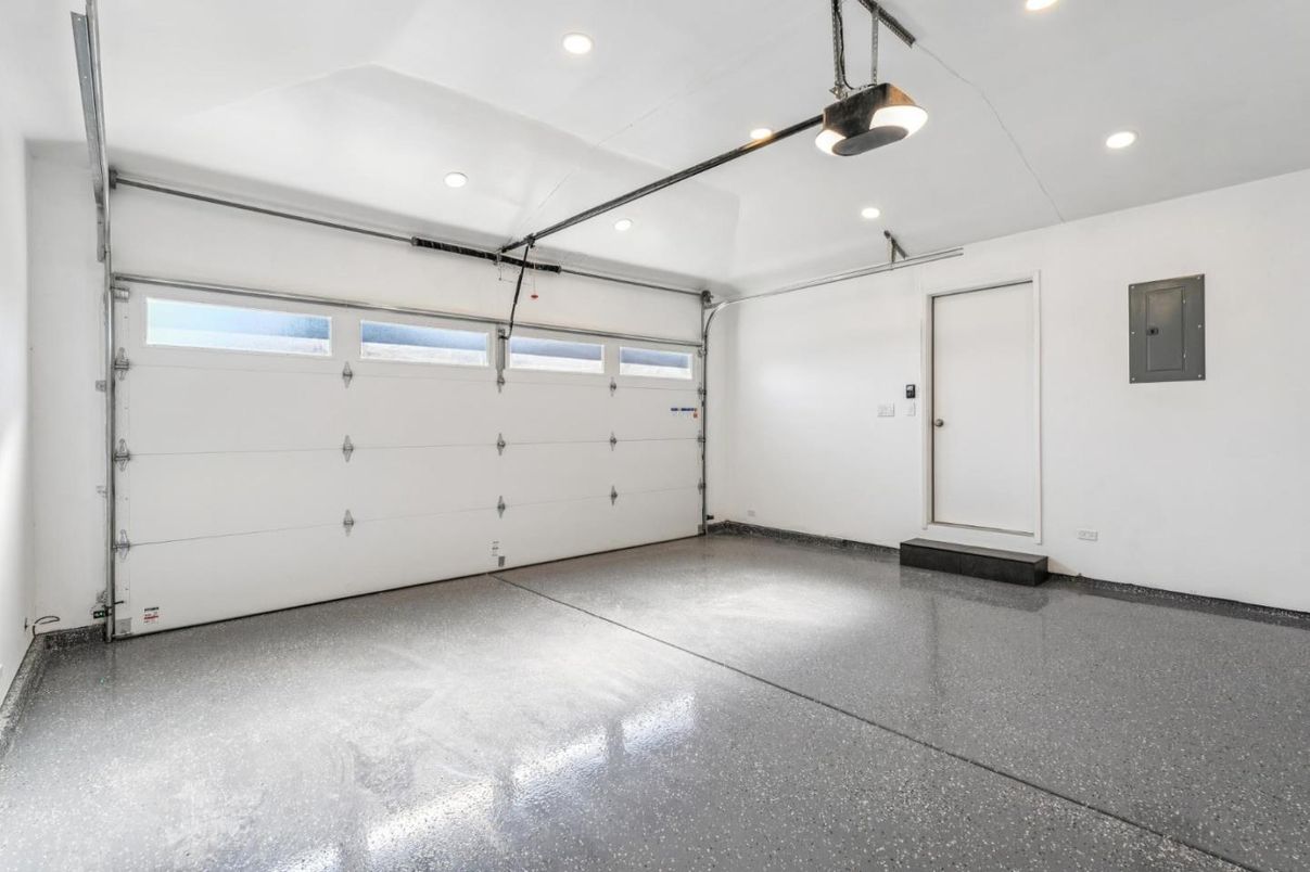 Garage, Interior, Recessed Lighting