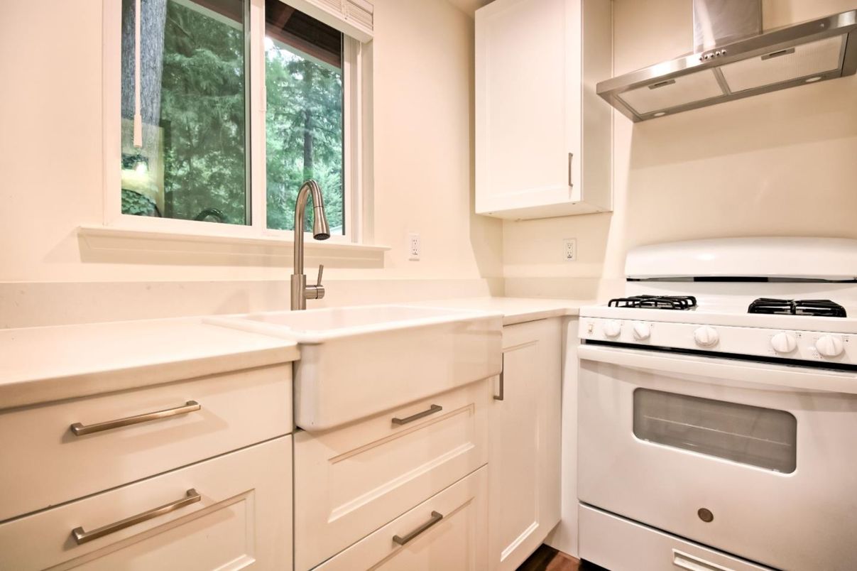 Interior, Kitchen, Stainless Steel Appliances