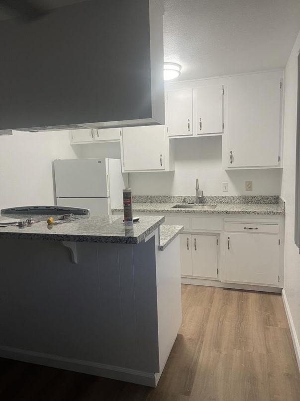 Interior, Kitchen, Wood Texture Flooring