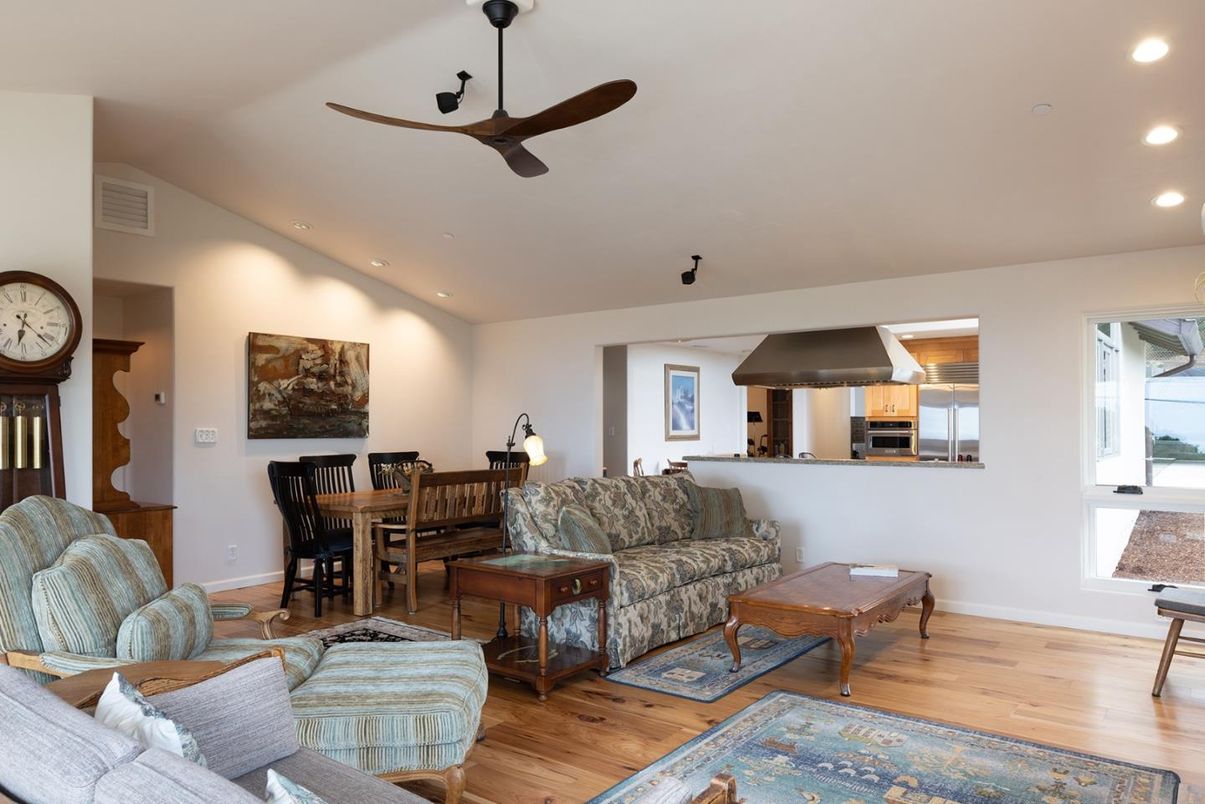 Dining room, Interior, Living room, Recessed Lighting, Wood Texture Flooring