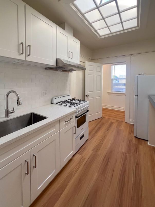 Interior, Kitchen, Wood Texture Flooring