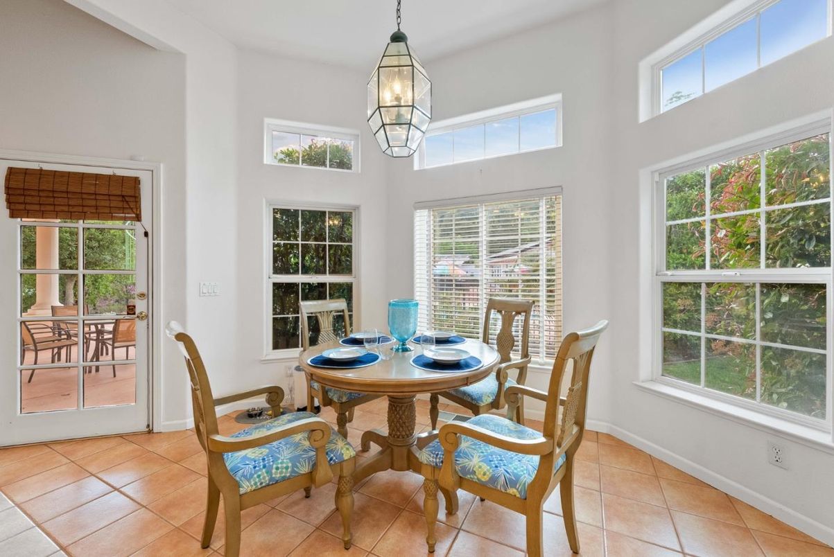 Dining room, Interior, Pendant Lights