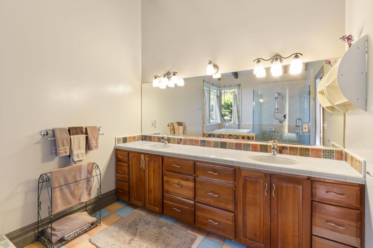 Bathroom, Dual Sink Vanities, Interior, Tile Countertops