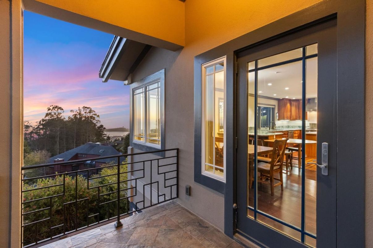 Water, Exterior, Interior, Dining room, Other