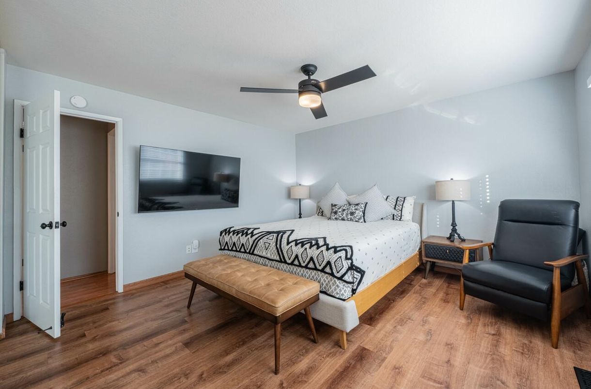 Bedroom, Interior, Wood Texture Flooring
