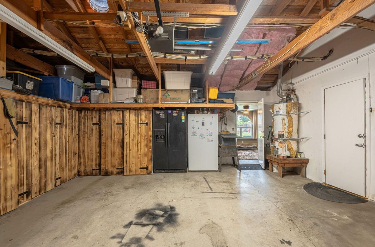 Interior, Wooden Beams