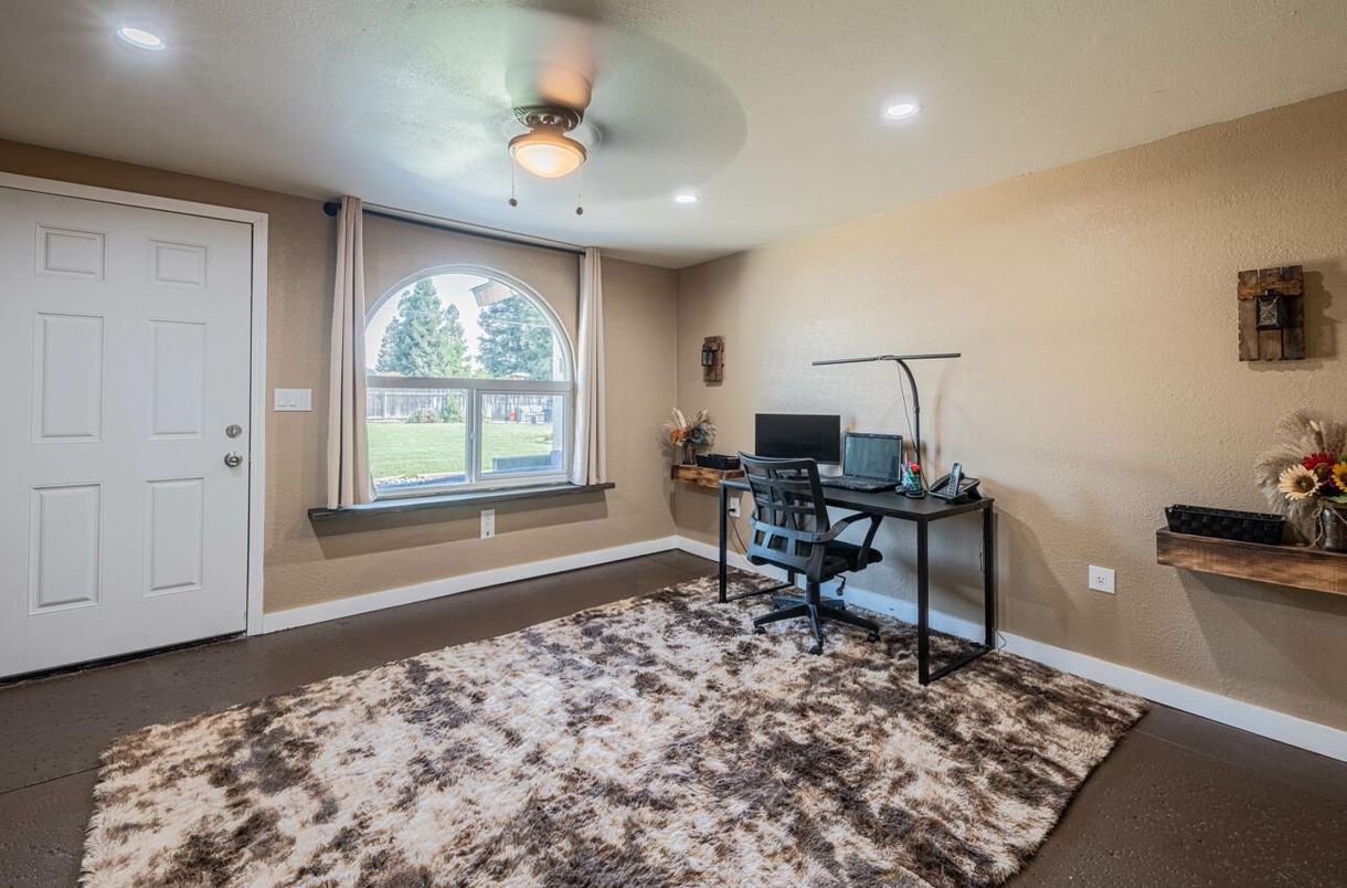 Home Office, Interior, Recessed Lighting