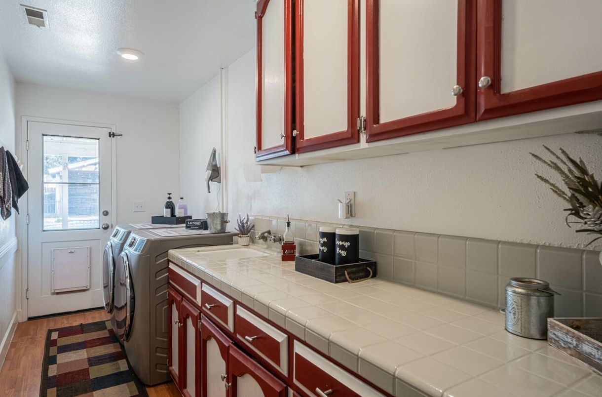 Interior, Recessed Lighting, Washer