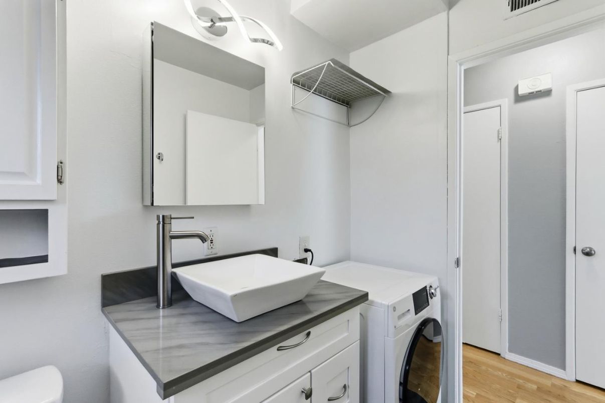 Bathroom, Interior, Washer, Wood Texture Flooring