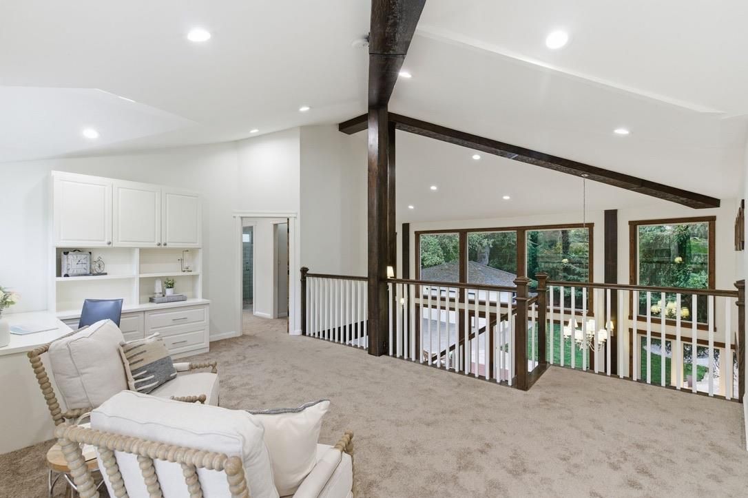 Home Office, Interior, Recessed Lighting, Wooden Beams