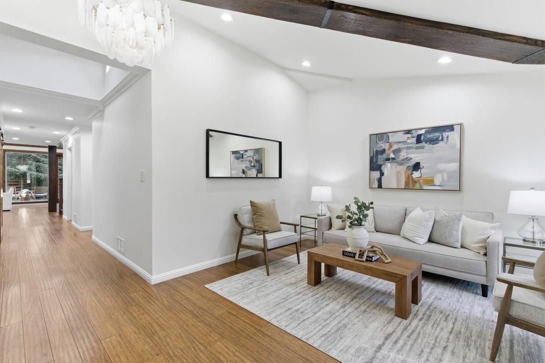 Chandelier, Interior, Living room, Recessed Lighting, Wood Texture Flooring