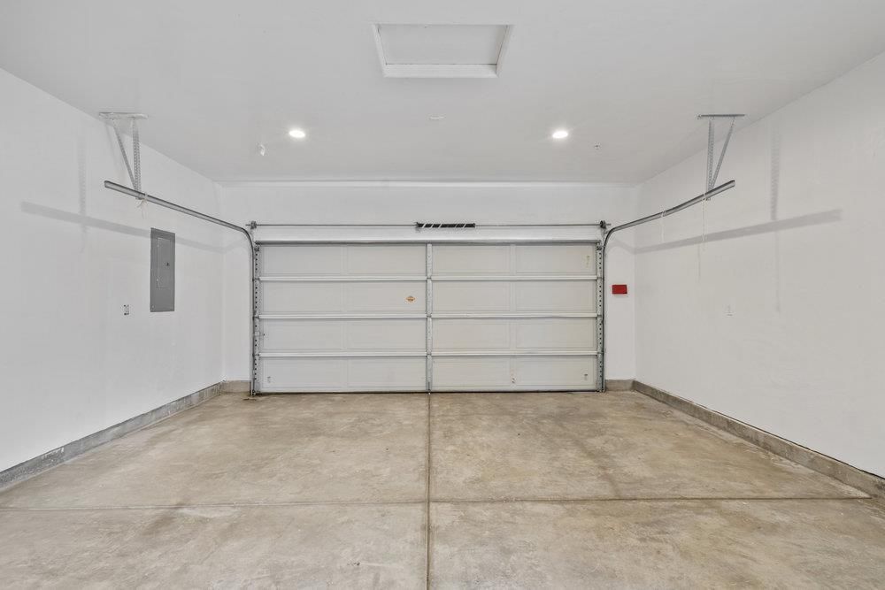 Garage, Interior, Recessed Lighting