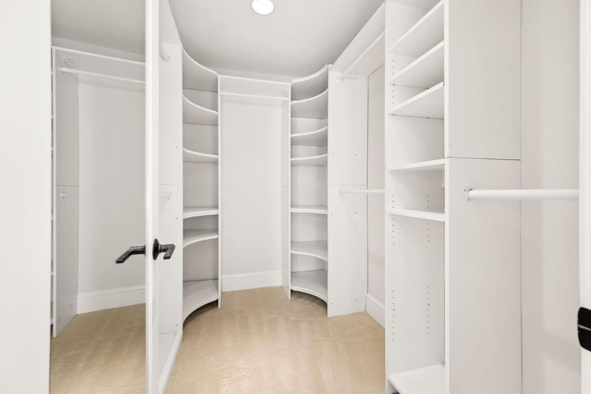 Interior, Recessed Lighting, Walk-in Closets