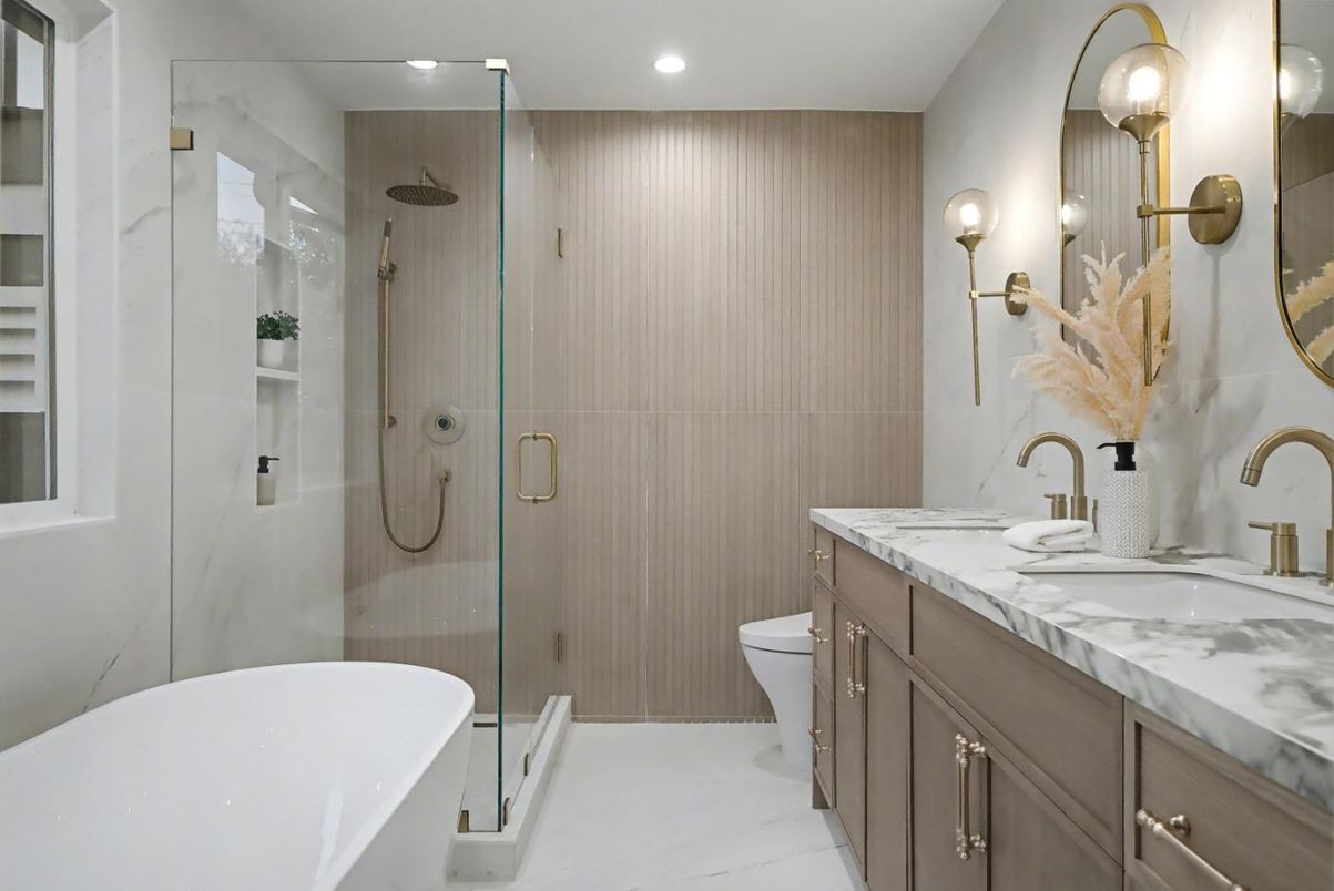 Bathroom, Dual Sink Vanities, Free Standing Baths, Glass Shower, Interior, Recessed Lighting