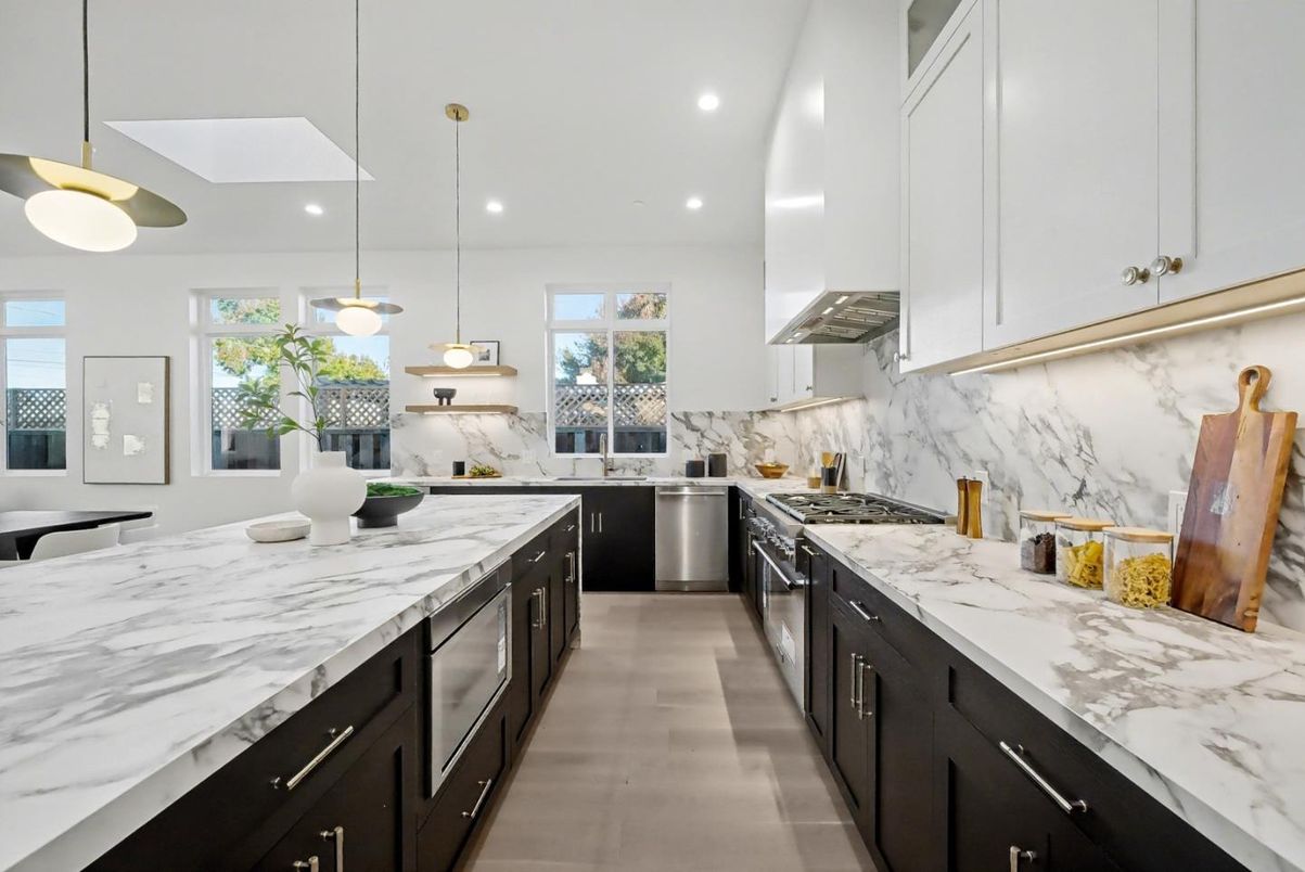Interior, Kitchen, Pendant Lights, Recessed Lighting, Stainless Steel Appliances