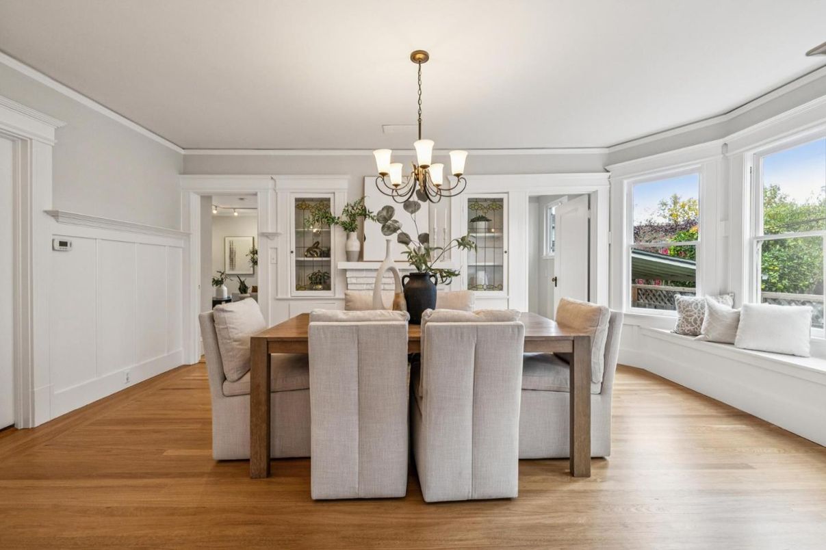 Chandelier, Dining room, Interior, Wood Texture Flooring