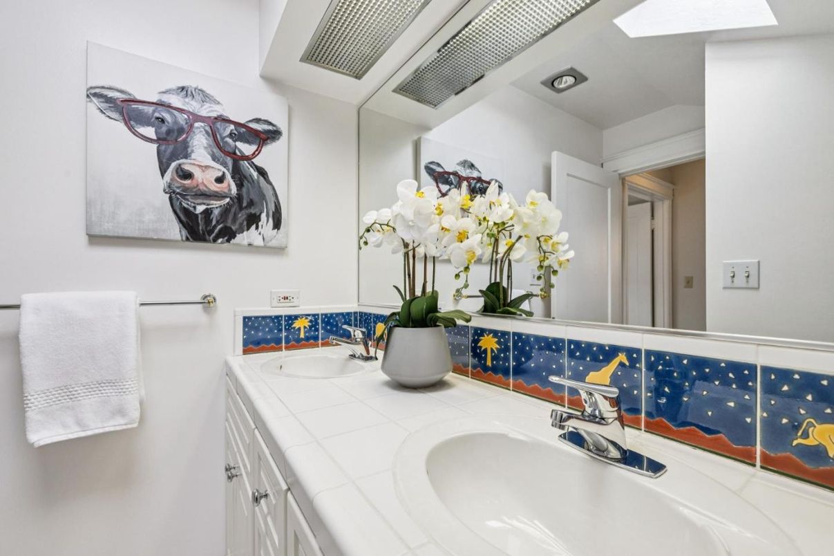 Bathroom, Dual Sink Vanities, Interior, Tile Countertops